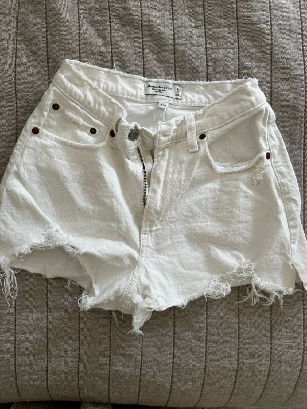 Abercrombie & Fitch White Distressed Denim Cutoff Shorts high rise